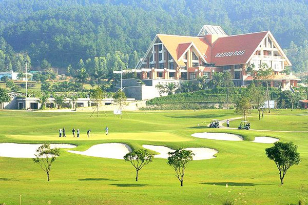 Vietnam Golf Holidays 16 Days